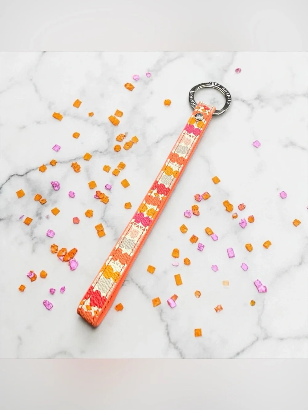 🩷🧡VERA BRADLEY🩷🧡Confetti Stripe Wristlet Key Fob/NWOT